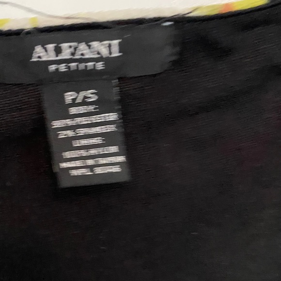 Ladies shirt - Picture 4 of 4